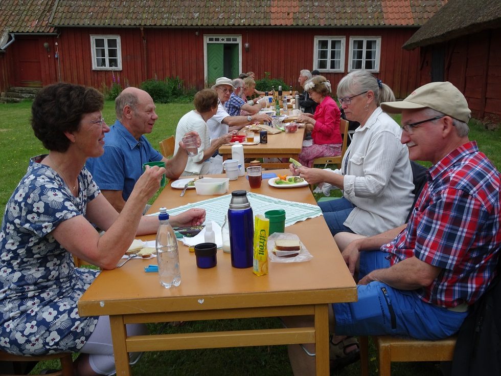 Falkringens midsommarfirande på Larsagården 2020